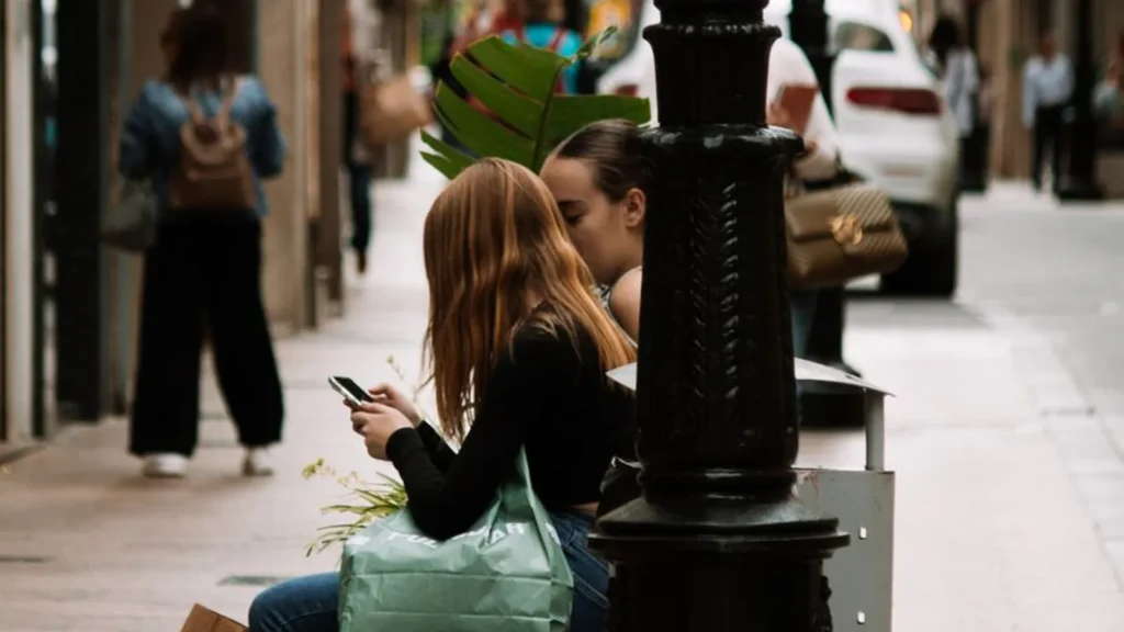 social commerce España: Social commerce en España: cómo vender en Instagram y TikTok